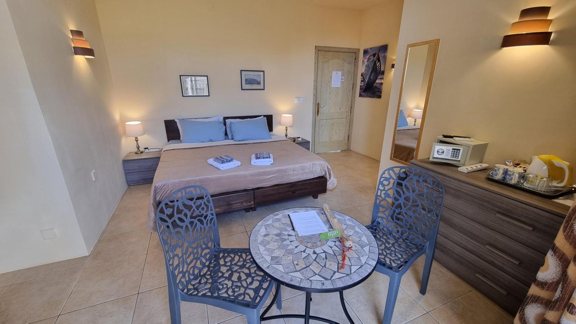 Villa Serenity B&B Sannat Exterior photo